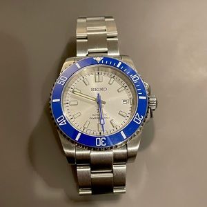 ✨SOLD✨ Custom royal blue Seiko watch for sale